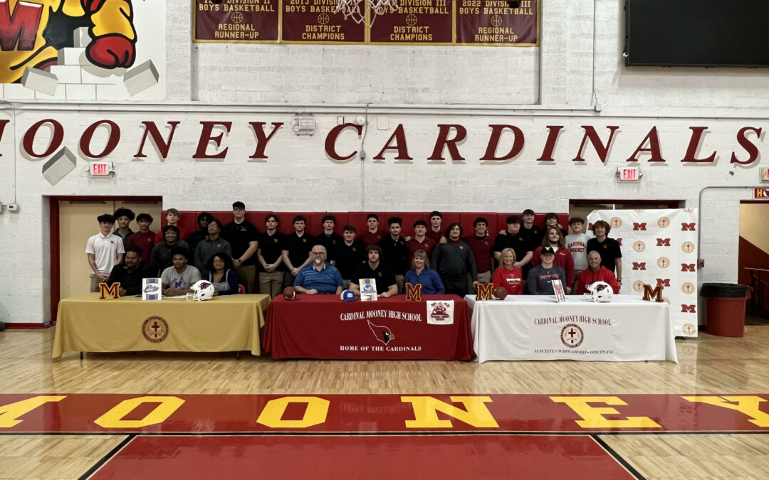 Three offensive linemen choose colleges